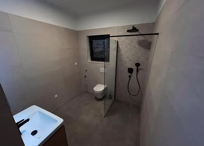 Sunce Βίλα Pomer